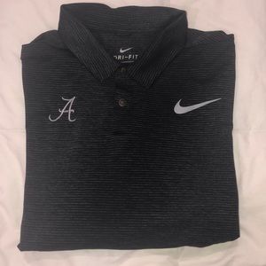 Men’s collared shirt